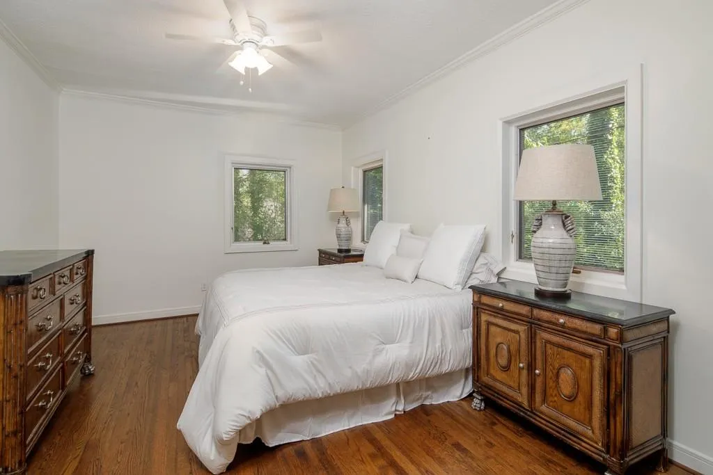 2145 Spalding Drive, Sandy Springs, Georgia 30350, 3 Bedrooms Bedrooms, ,3 BathroomsBathrooms,Residential,Sold,2145 Spalding Drive,6008221
