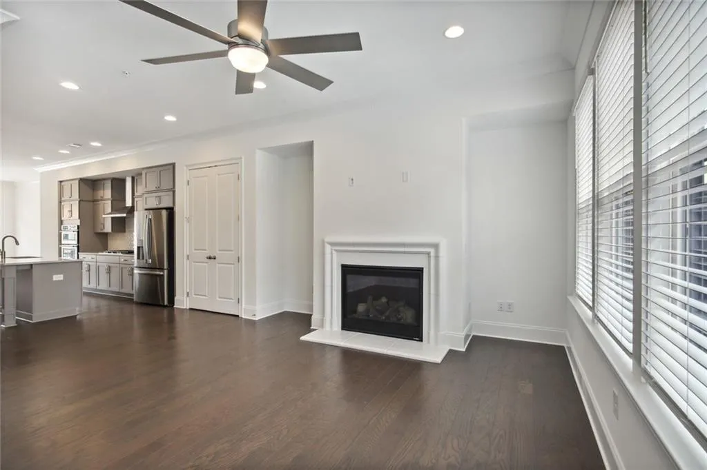 6646 Sterling Drive, Sandy Springs, Georgia 30328, 3 Bedrooms Bedrooms, ,3 BathroomsBathrooms,Residential,Sold,6646 Sterling Drive,7062081