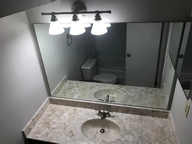 6900 Roswell Road Unit Q25, Sandy Springs, Georgia 30328, 2 Bedrooms Bedrooms, ,2 BathroomsBathrooms,Residential,Sold,6900 Roswell Road Unit Q25,6676753