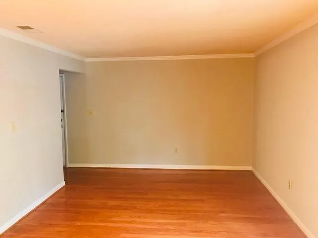 6900 Roswell Road Unit Q25, Sandy Springs, Georgia 30328, 2 Bedrooms Bedrooms, ,2 BathroomsBathrooms,Residential,Sold,6900 Roswell Road Unit Q25,6676753