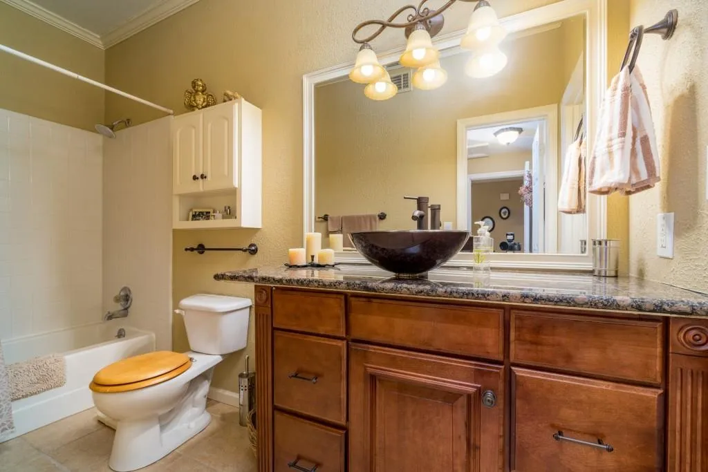 5155 Chemin De Vie, Atlanta, Georgia 30342, 2 Bedrooms Bedrooms, ,2 BathroomsBathrooms,Residential,Sold,5155 Chemin De Vie,5989736