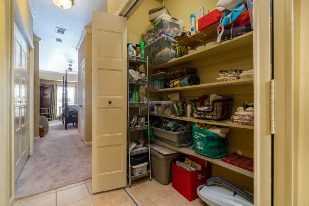 5155 Chemin De Vie, Atlanta, Georgia 30342, 2 Bedrooms Bedrooms, ,2 BathroomsBathrooms,Residential,Sold,5155 Chemin De Vie,5989736