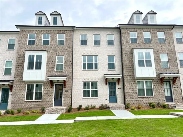 1651 Wellborn Walk, Suwanee, Georgia 30024