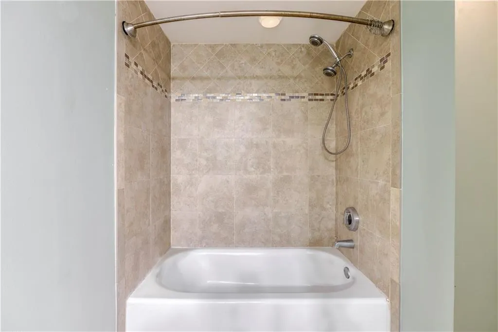 795 Hammond Drive Unit 2303, Atlanta, Georgia 30328, 1 Bedroom Bedrooms, ,1 BathroomBathrooms,Residential,Sold,795 Hammond Drive Unit 2303,7209418