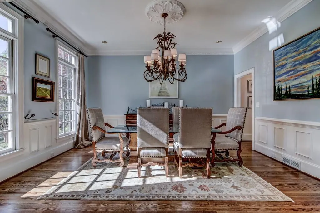 225 Powers Cove, Sandy Springs, Georgia 30327, 4 Bedrooms Bedrooms, ,4 BathroomsBathrooms,Residential,Sold,225 Powers Cove,5830061