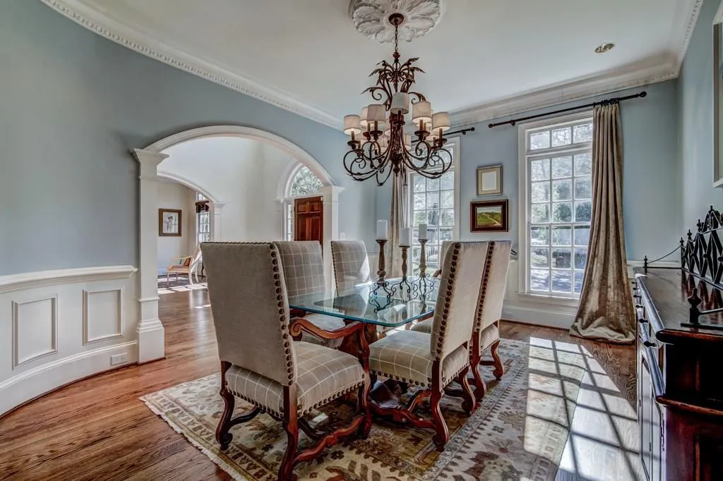 225 Powers Cove, Sandy Springs, Georgia 30327, 4 Bedrooms Bedrooms, ,4 BathroomsBathrooms,Residential,Sold,225 Powers Cove,5830061
