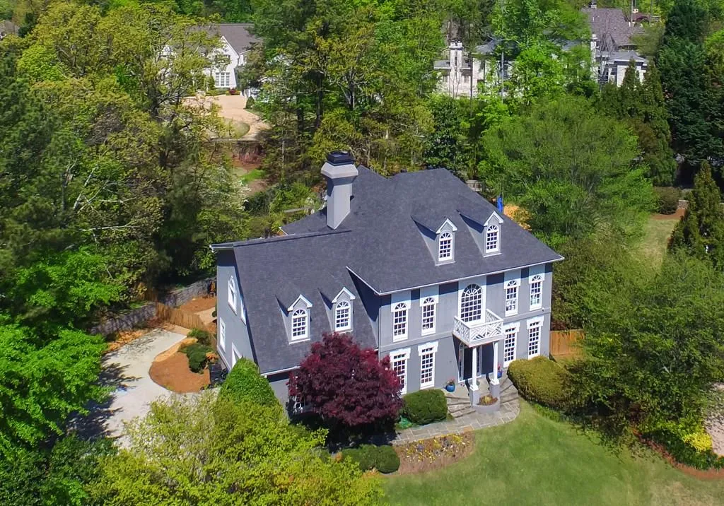 225 Powers Cove, Sandy Springs, Georgia 30327, 4 Bedrooms Bedrooms, ,4 BathroomsBathrooms,Residential,Sold,225 Powers Cove,5830061