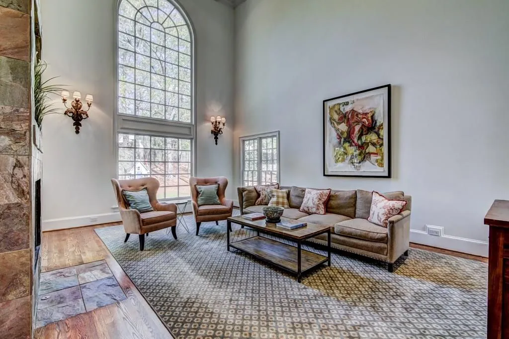 225 Powers Cove, Sandy Springs, Georgia 30327, 4 Bedrooms Bedrooms, ,4 BathroomsBathrooms,Residential,Sold,225 Powers Cove,5830061