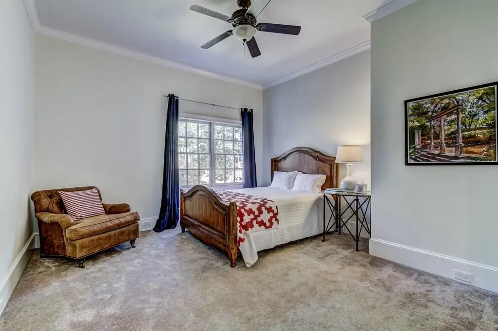 225 Powers Cove, Sandy Springs, Georgia 30327, 4 Bedrooms Bedrooms, ,4 BathroomsBathrooms,Residential,Sold,225 Powers Cove,5830061