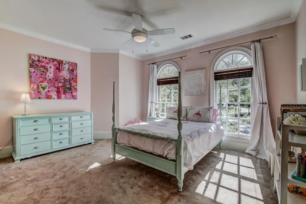 225 Powers Cove, Sandy Springs, Georgia 30327, 4 Bedrooms Bedrooms, ,4 BathroomsBathrooms,Residential,Sold,225 Powers Cove,5830061