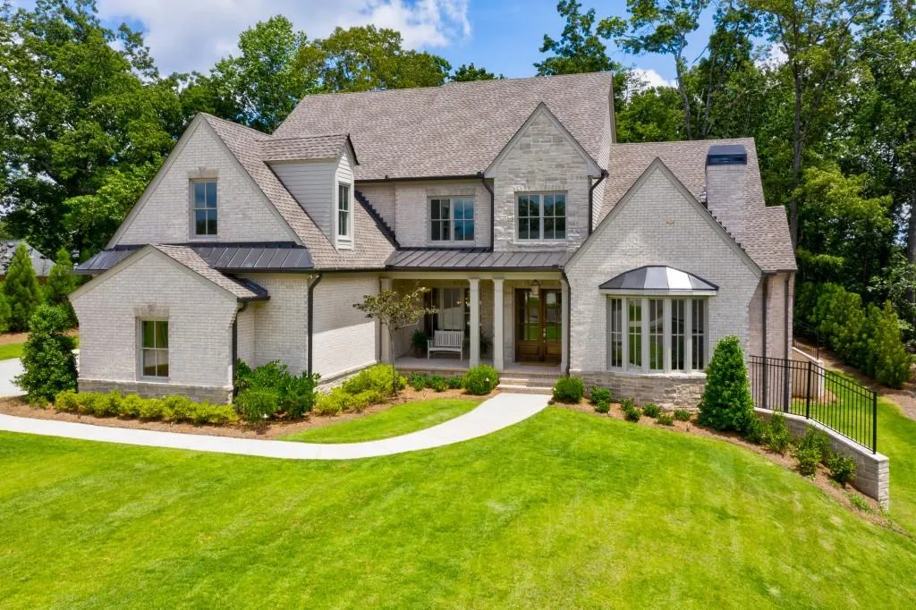 708 Bass Way, Atlanta, Georgia 30328, 5 Bedrooms Bedrooms, ,5 BathroomsBathrooms,Residential,Sold,708 Bass Way,6840901