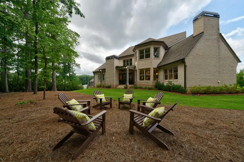 708 Bass Way, Atlanta, Georgia 30328, 5 Bedrooms Bedrooms, ,5 BathroomsBathrooms,Residential,Sold,708 Bass Way,6840901