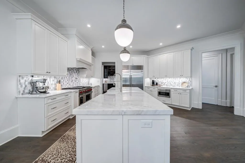 708 Bass Way, Atlanta, Georgia 30328, 5 Bedrooms Bedrooms, ,5 BathroomsBathrooms,Residential,Sold,708 Bass Way,6840901