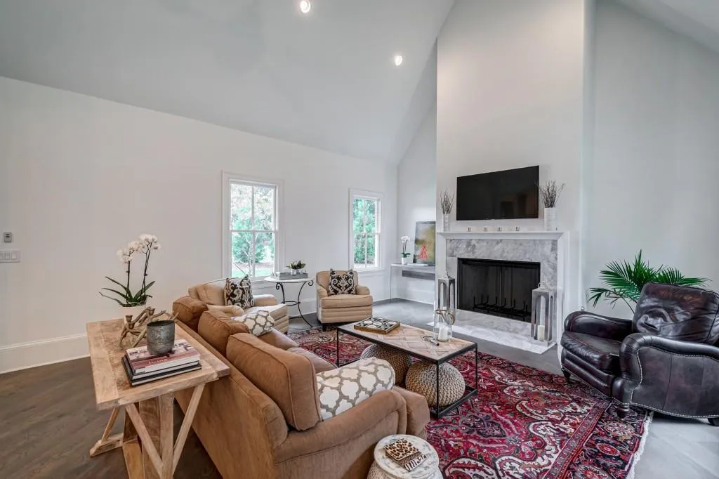 708 Bass Way, Atlanta, Georgia 30328, 5 Bedrooms Bedrooms, ,5 BathroomsBathrooms,Residential,Sold,708 Bass Way,6840901