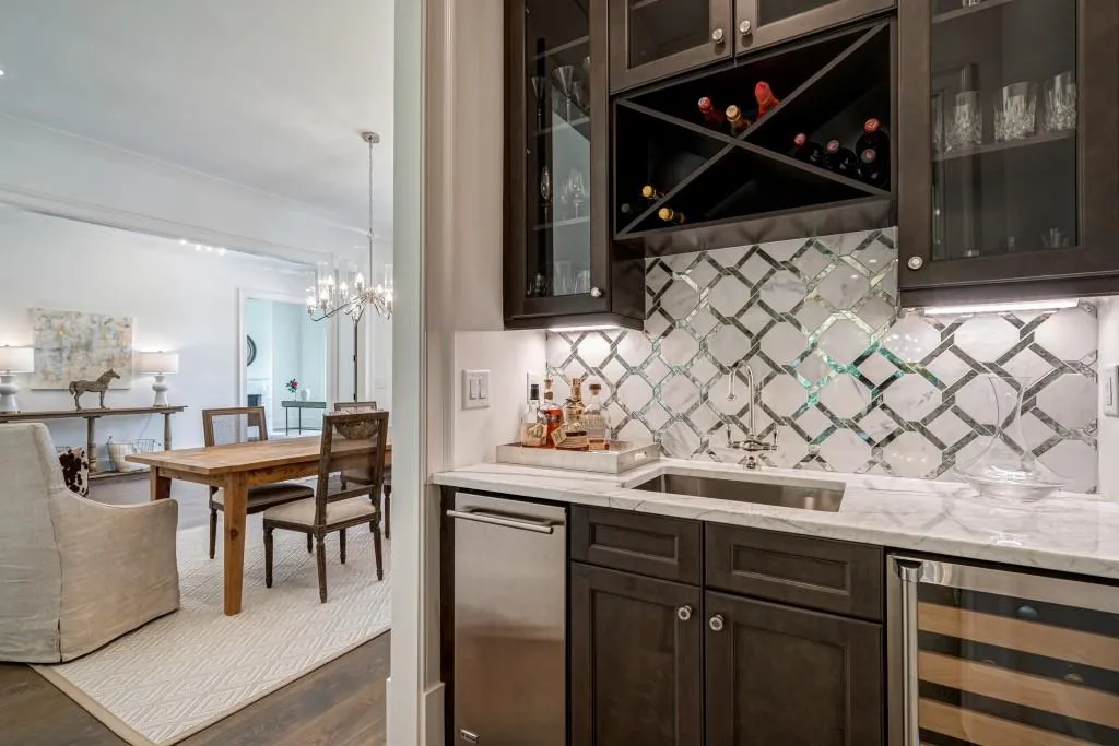 708 Bass Way, Atlanta, Georgia 30328, 5 Bedrooms Bedrooms, ,5 BathroomsBathrooms,Residential,Sold,708 Bass Way,6840901