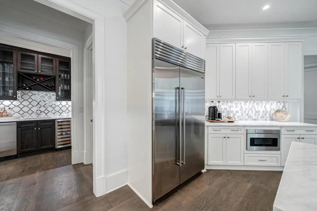 708 Bass Way, Atlanta, Georgia 30328, 5 Bedrooms Bedrooms, ,5 BathroomsBathrooms,Residential,Sold,708 Bass Way,6840901