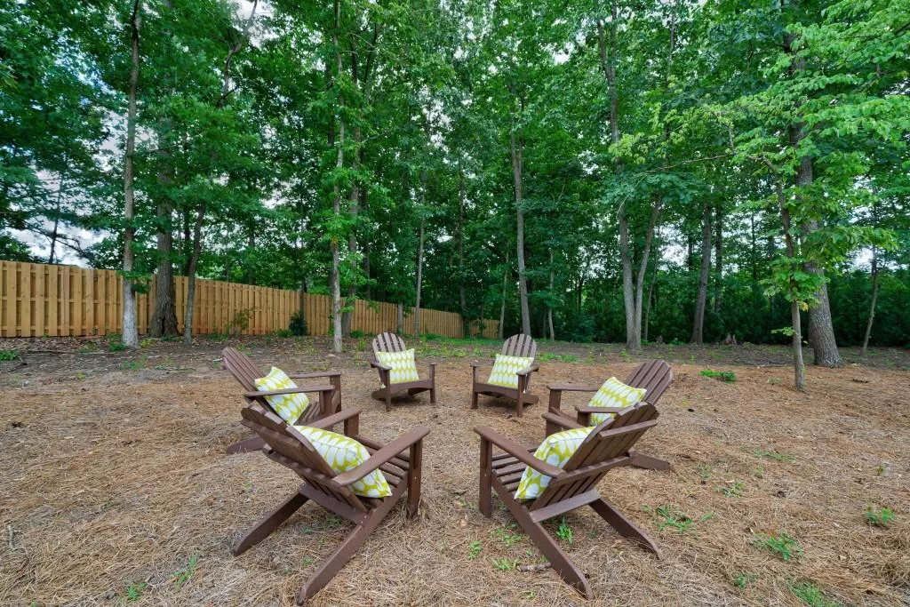 708 Bass Way, Atlanta, Georgia 30328, 5 Bedrooms Bedrooms, ,5 BathroomsBathrooms,Residential,Sold,708 Bass Way,6840901