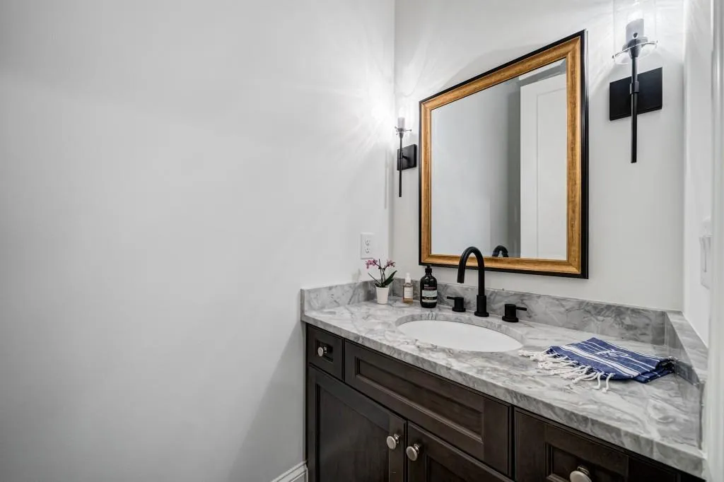 708 Bass Way, Atlanta, Georgia 30328, 5 Bedrooms Bedrooms, ,5 BathroomsBathrooms,Residential,Sold,708 Bass Way,6840901