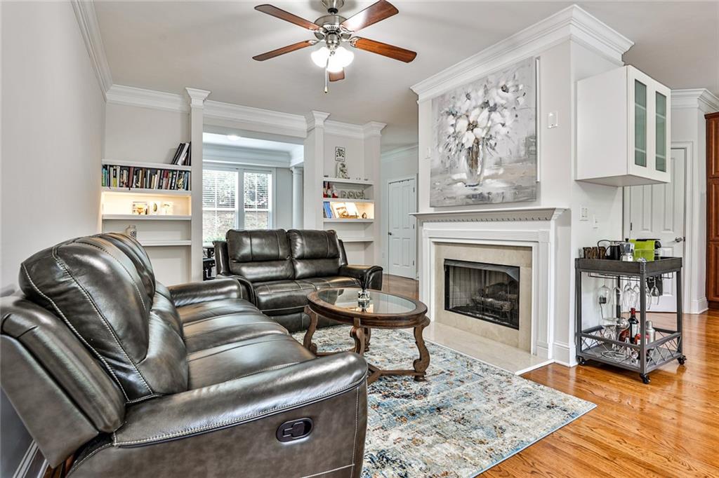 5480 Glenridge View Unit 2008, Sandy Springs, Georgia 30342, 2 Bedrooms Bedrooms, ,2 BathroomsBathrooms,Residential,Sold,5480 Glenridge View Unit 2008,7275598