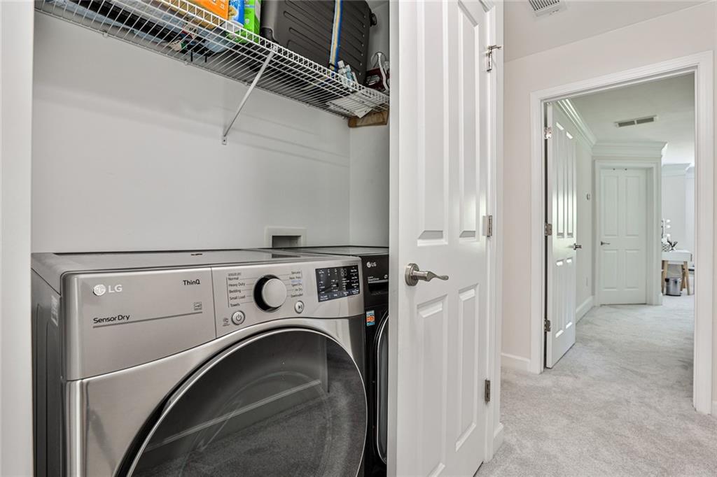 5480 Glenridge View Unit 2008, Sandy Springs, Georgia 30342, 2 Bedrooms Bedrooms, ,2 BathroomsBathrooms,Residential,Sold,5480 Glenridge View Unit 2008,7275598