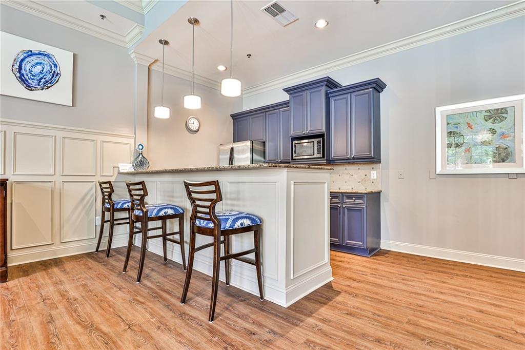 5480 Glenridge View Unit 2008, Sandy Springs, Georgia 30342, 2 Bedrooms Bedrooms, ,2 BathroomsBathrooms,Residential,Sold,5480 Glenridge View Unit 2008,7275598