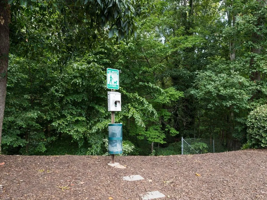 5159 Roswell Road Unit 9, Sandy Springs, Georgia 30342, 1 Bedroom Bedrooms, ,1 BathroomBathrooms,Residential,Sold,5159 Roswell Road Unit 9,5751328