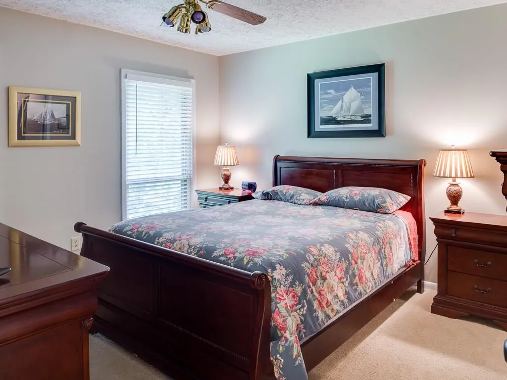 5159 Roswell Road Unit 9, Sandy Springs, Georgia 30342, 1 Bedroom Bedrooms, ,1 BathroomBathrooms,Residential,Sold,5159 Roswell Road Unit 9,5751328