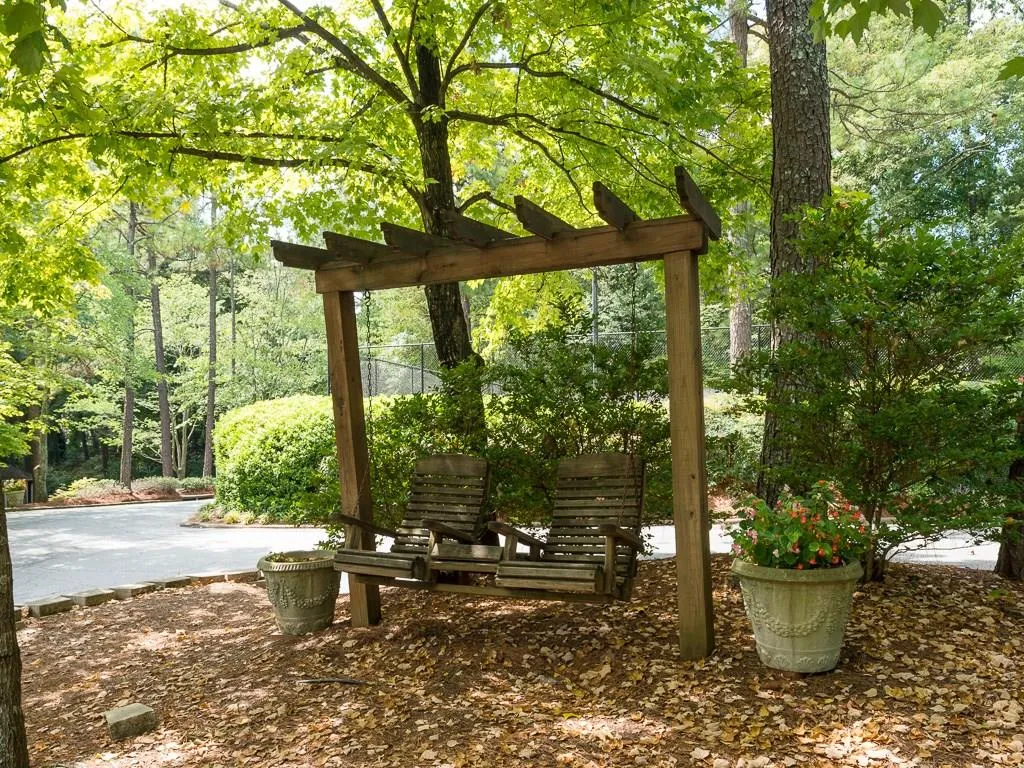 5159 Roswell Road Unit 9, Sandy Springs, Georgia 30342, 1 Bedroom Bedrooms, ,1 BathroomBathrooms,Residential,Sold,5159 Roswell Road Unit 9,5751328