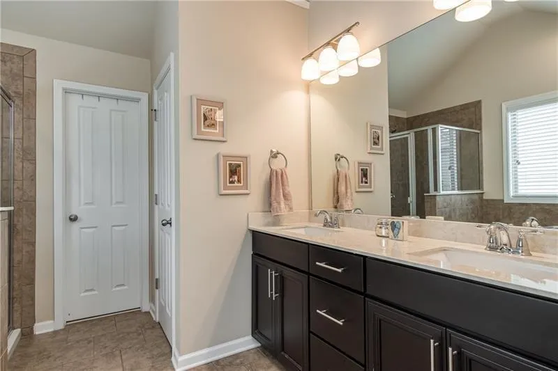 7380 Highland Bluff, Atlanta, Georgia 30328, 3 Bedrooms Bedrooms, ,3 BathroomsBathrooms,Residential,Sold,7380 Highland Bluff,6782828