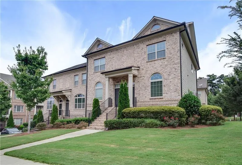 7380 Highland Bluff, Atlanta, Georgia 30328, 3 Bedrooms Bedrooms, ,3 BathroomsBathrooms,Residential,Sold,7380 Highland Bluff,6782828