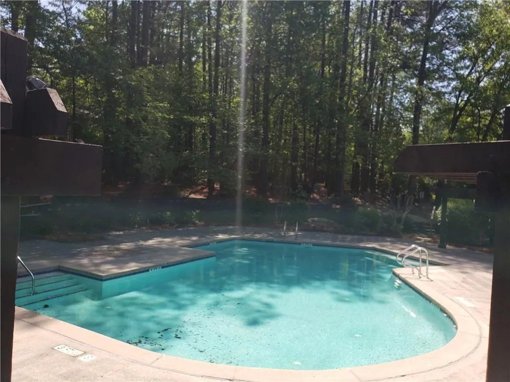 705 River Run Drive, Sandy Springs, Georgia 30350, 1 Bedroom Bedrooms, ,1 BathroomBathrooms,Residential,Sold,705 River Run Drive,7124345