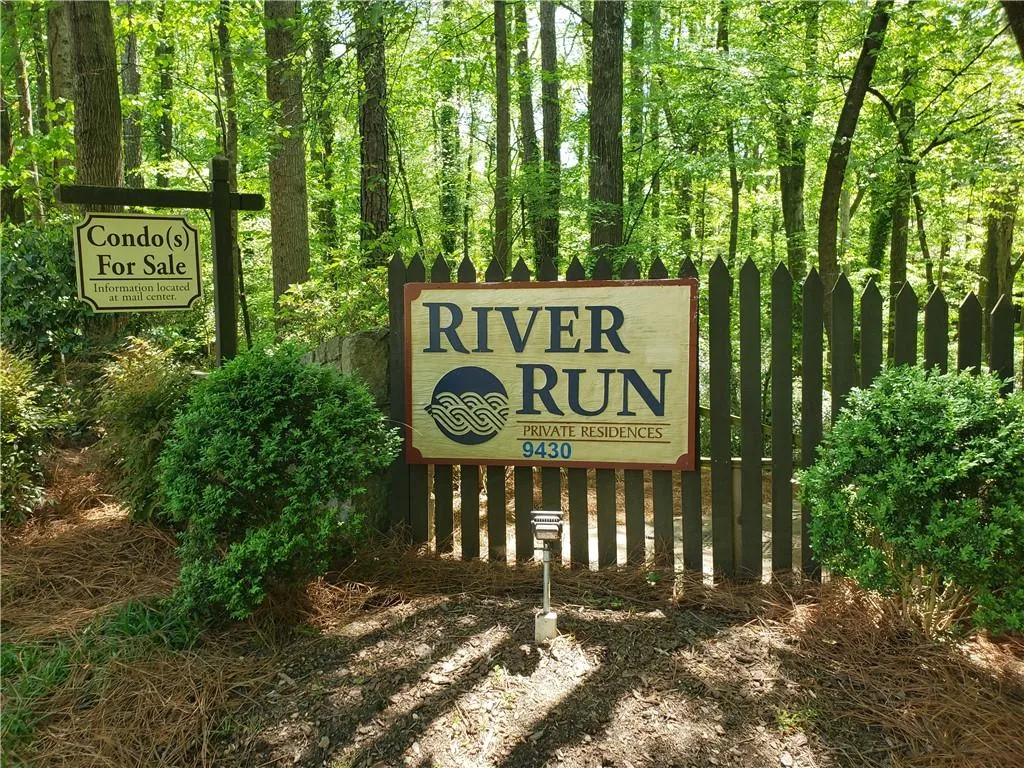 705 River Run Drive, Sandy Springs, Georgia 30350, 1 Bedroom Bedrooms, ,1 BathroomBathrooms,Residential,Sold,705 River Run Drive,7124345