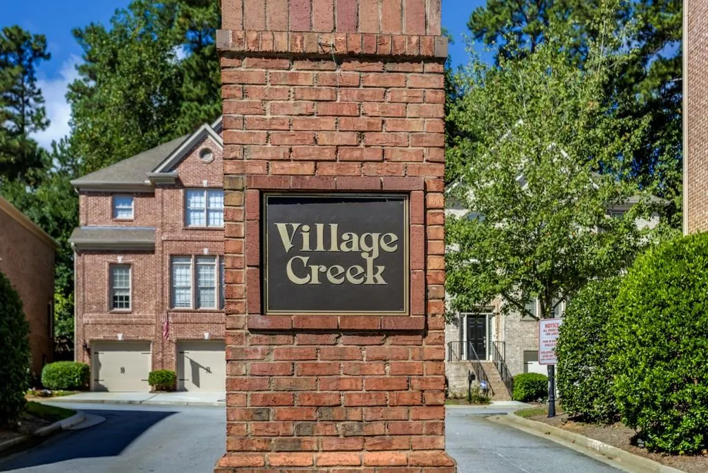 7300 Village Creek Trace, Sandy Springs, Georgia 30328, 4 Bedrooms Bedrooms, ,3 BathroomsBathrooms,Residential,Sold,7300 Village Creek Trace,6074876
