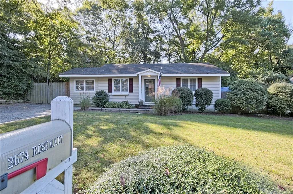 2674 Rosemary Street Nw, Atlanta, Georgia 30318, 2 Bedrooms Bedrooms, ,1 BathroomBathrooms,Residential,Sold,2674 Rosemary Street Nw,5669300
