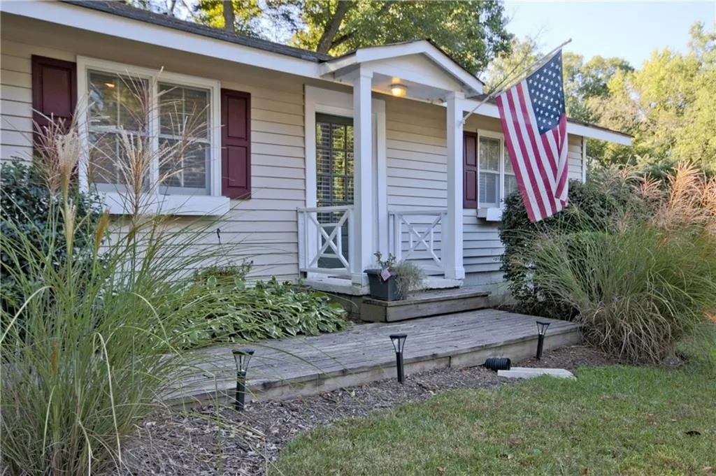 2674 Rosemary Street Nw, Atlanta, Georgia 30318, 2 Bedrooms Bedrooms, ,1 BathroomBathrooms,Residential,Sold,2674 Rosemary Street Nw,5669300