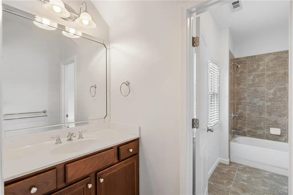 474 Glenmanor Court, Atlanta, Georgia 30328, 4 Bedrooms Bedrooms, ,3 BathroomsBathrooms,Residential,Sold,474 Glenmanor Court,7265572