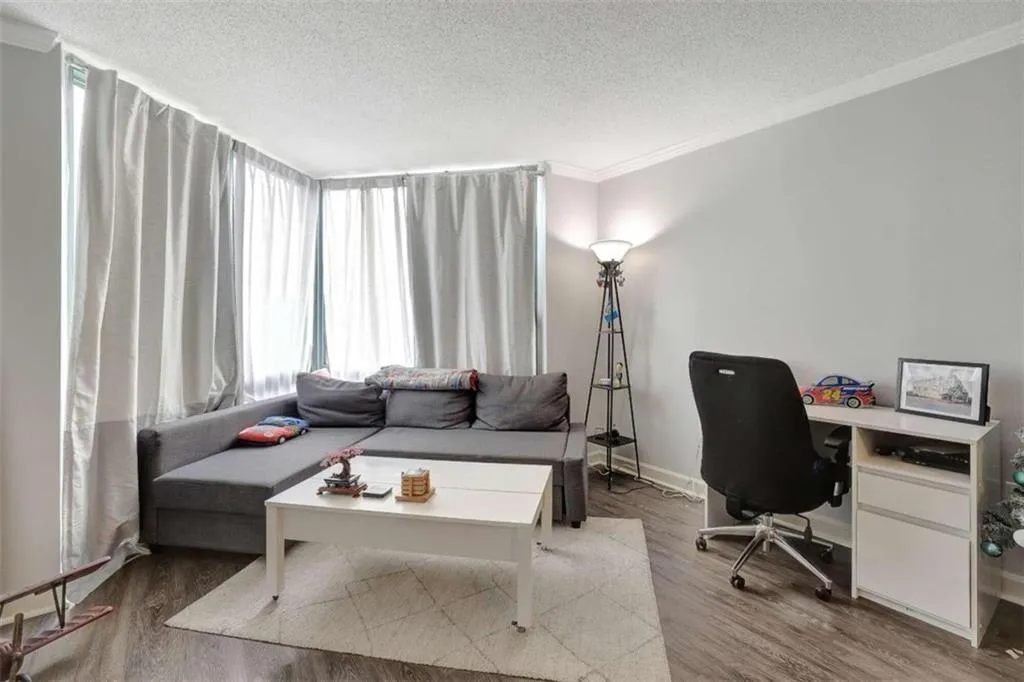 2870 Pharr Court South Unit 503, Atlanta, Georgia 30305, 1 Bedroom Bedrooms, ,1 BathroomBathrooms,Residential,For Sale,2870 Pharr Court South Unit 503,7484455