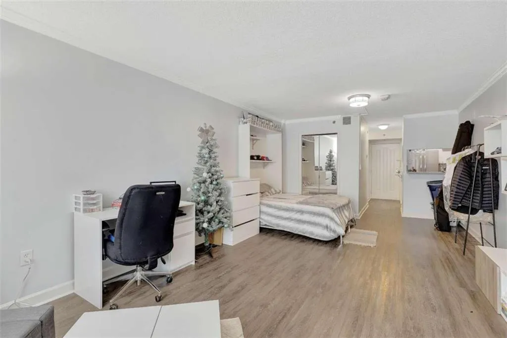 2870 Pharr Court South Unit 503, Atlanta, Georgia 30305, 1 Bedroom Bedrooms, ,1 BathroomBathrooms,Residential,For Sale,2870 Pharr Court South Unit 503,7484455