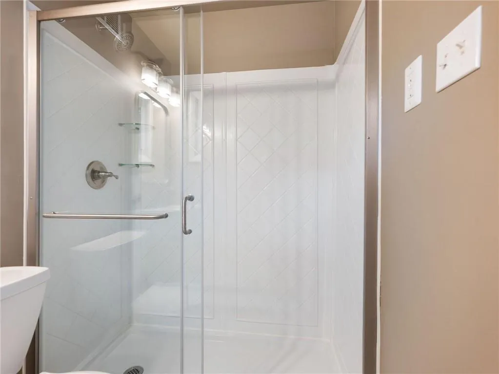 115 Biscayne Drive Nw Unit C3, Atlanta, Georgia 30309, 3 Bedrooms Bedrooms, ,2 BathroomsBathrooms,Residential,For Sale,115 Biscayne Drive Nw Unit C3,7647621