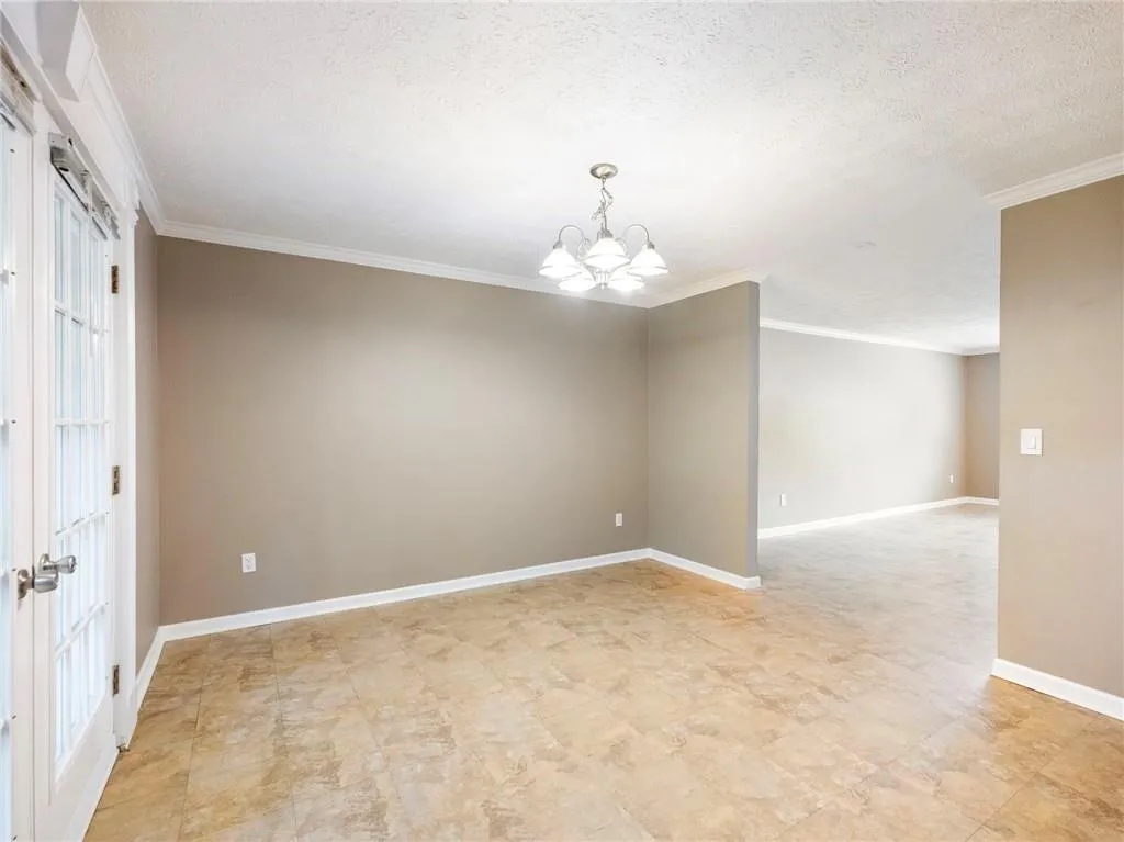 115 Biscayne Drive Nw Unit C3, Atlanta, Georgia 30309, 3 Bedrooms Bedrooms, ,2 BathroomsBathrooms,Residential,For Sale,115 Biscayne Drive Nw Unit C3,7647621
