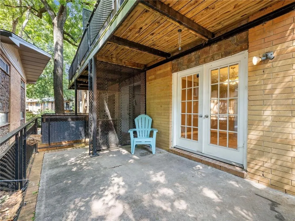 115 Biscayne Drive Nw Unit C3, Atlanta, Georgia 30309, 3 Bedrooms Bedrooms, ,2 BathroomsBathrooms,Residential,For Sale,115 Biscayne Drive Nw Unit C3,7647621