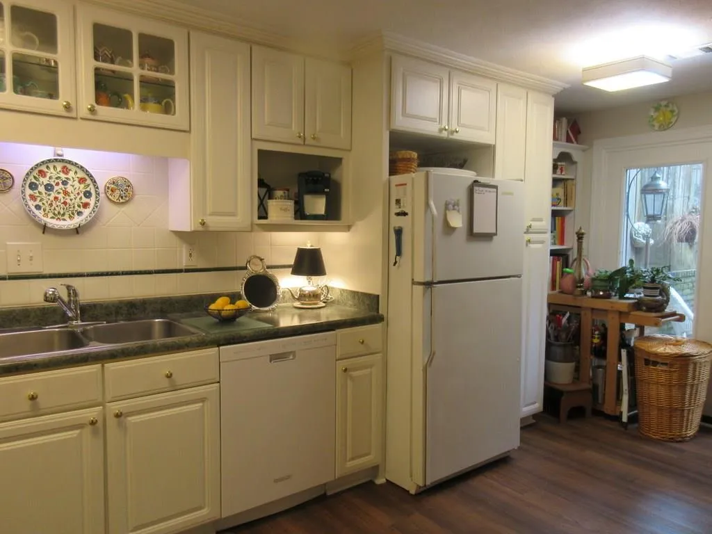 5270 Chemin De Vie, Atlanta, Georgia 30342, 3 Bedrooms Bedrooms, ,2 BathroomsBathrooms,Residential,Sold,5270 Chemin De Vie,5985707