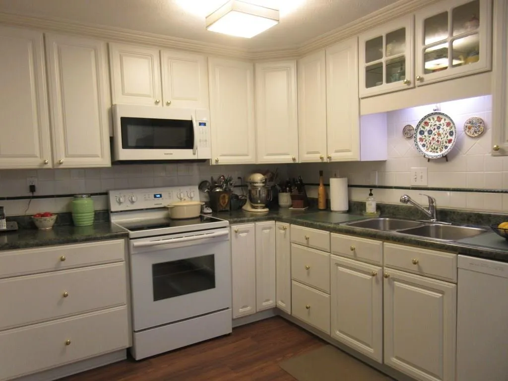 5270 Chemin De Vie, Atlanta, Georgia 30342, 3 Bedrooms Bedrooms, ,2 BathroomsBathrooms,Residential,Sold,5270 Chemin De Vie,5985707