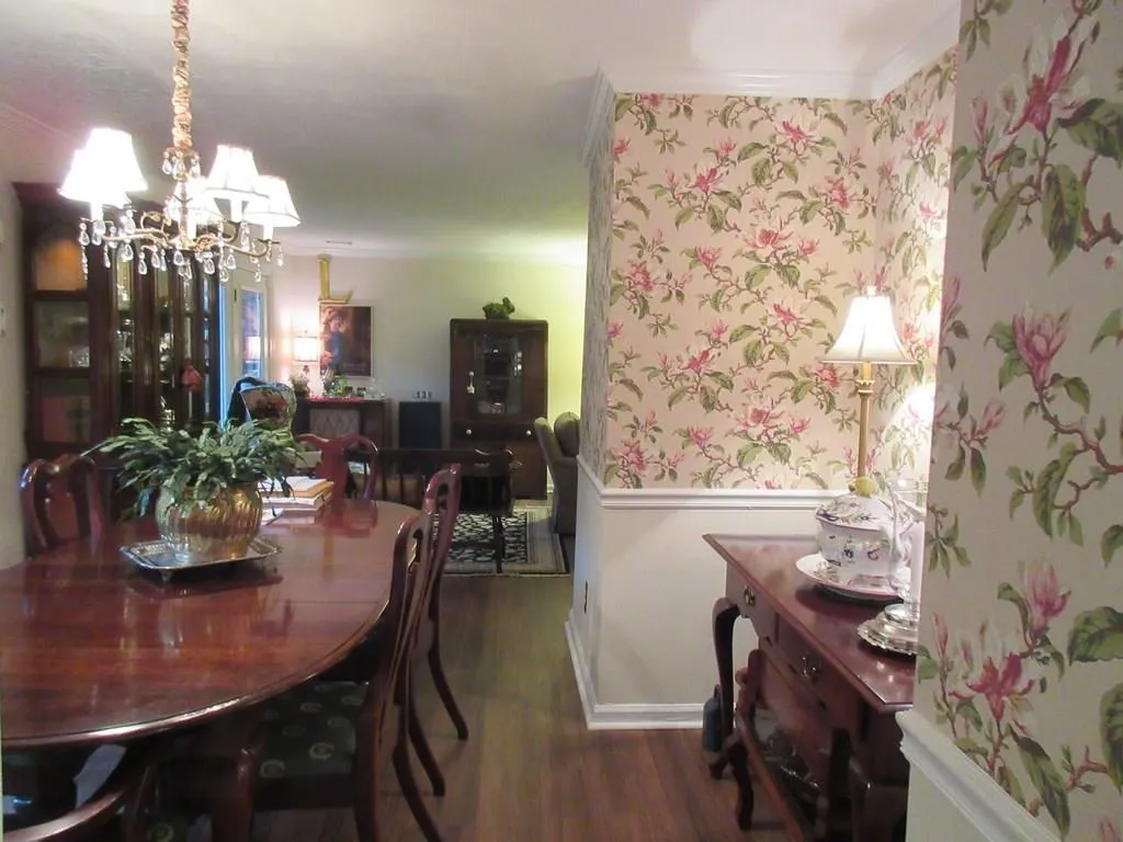 5270 Chemin De Vie, Atlanta, Georgia 30342, 3 Bedrooms Bedrooms, ,2 BathroomsBathrooms,Residential,Sold,5270 Chemin De Vie,5985707