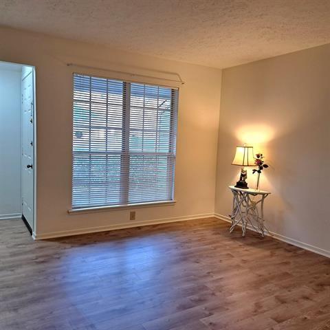 6824 Glenridge Unit H, Sandy Springs, Georgia 30328, 1 Bedroom Bedrooms, ,1 BathroomBathrooms,Residential,Sold,6824 Glenridge Unit H,7323805