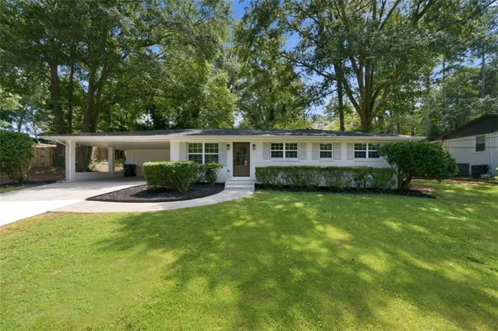 215 Valley Drive, Roswell, Georgia 30075