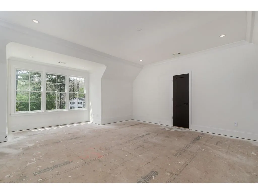 5335 Mount Vernon Parkway, Sandy Springs, Georgia 30327, 6 Bedrooms Bedrooms, ,6 BathroomsBathrooms,Residential,Sold,5335 Mount Vernon Parkway,6532725