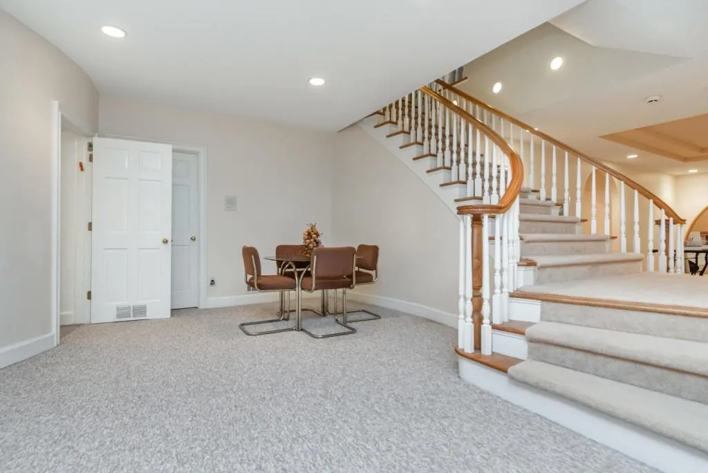 7025 Northgreen Drive, Atlanta, Georgia 30328, 4 Bedrooms Bedrooms, ,3 BathroomsBathrooms,Residential,Sold,7025 Northgreen Drive,6685945