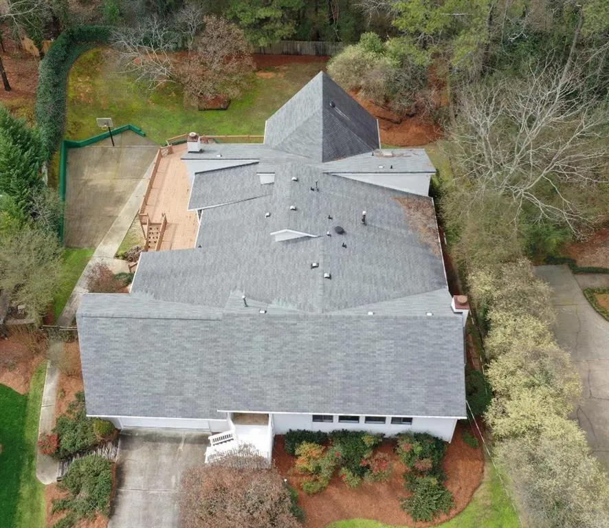 7025 Northgreen Drive, Atlanta, Georgia 30328, 4 Bedrooms Bedrooms, ,3 BathroomsBathrooms,Residential,Sold,7025 Northgreen Drive,6685945