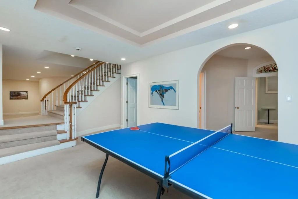 7025 Northgreen Drive, Atlanta, Georgia 30328, 4 Bedrooms Bedrooms, ,3 BathroomsBathrooms,Residential,Sold,7025 Northgreen Drive,6685945